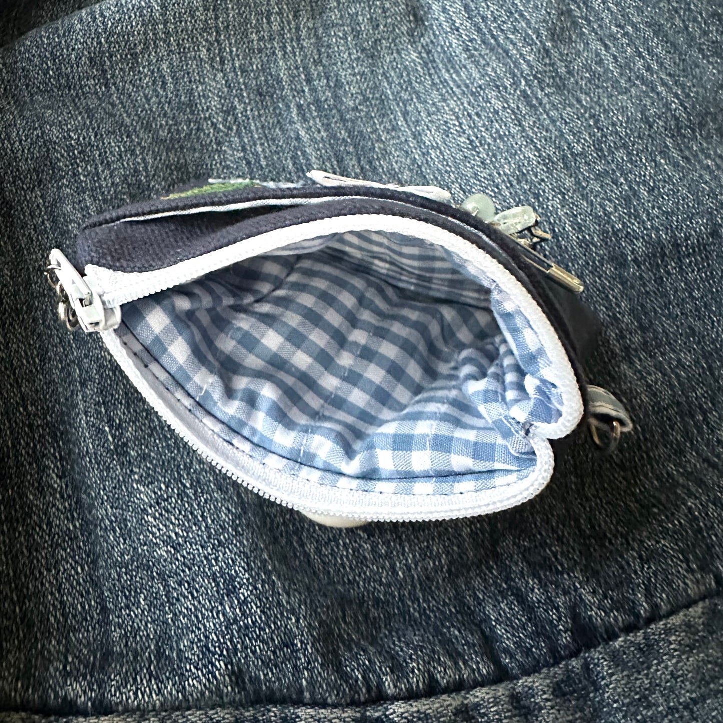Blueberry keychain wallet