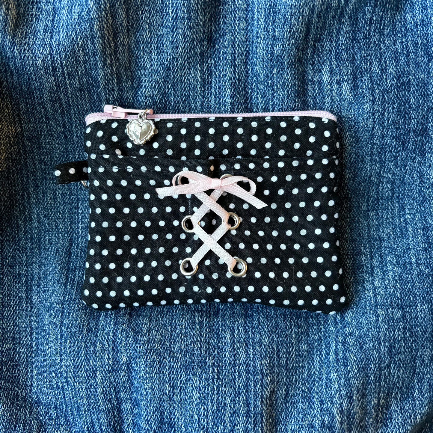 Corset polka-dot keychain wallet