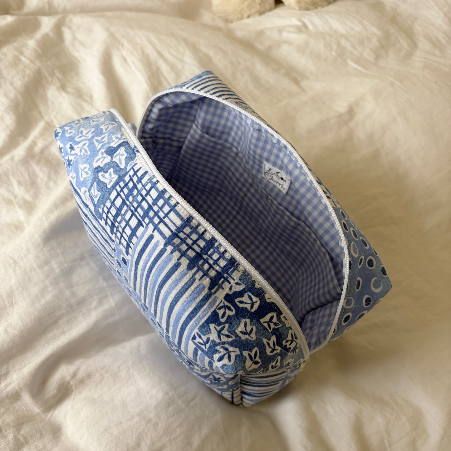 Arden Makeup Bag